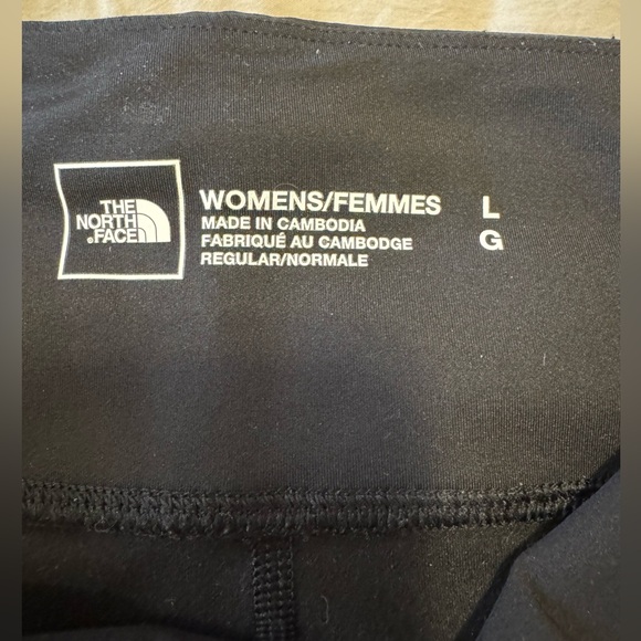 North face leggings black with pockets - Picture 3 of 7